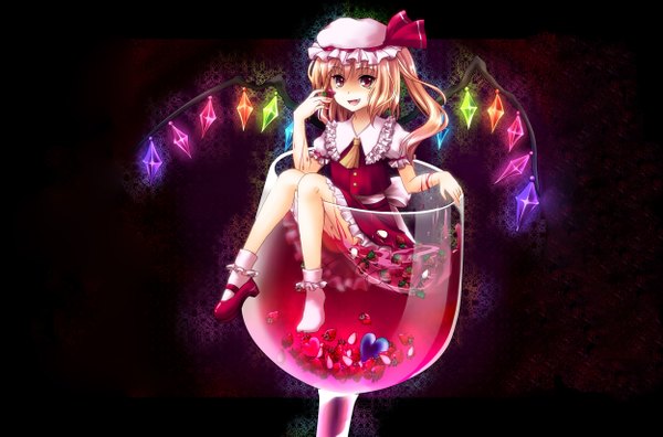 Anime picture 2500x1650 with touhou flandre scarlet mame niko single looking at viewer highres blonde hair smile red eyes full body one side up single shoe girl dress bow hat wings food bonnet berry (berries)