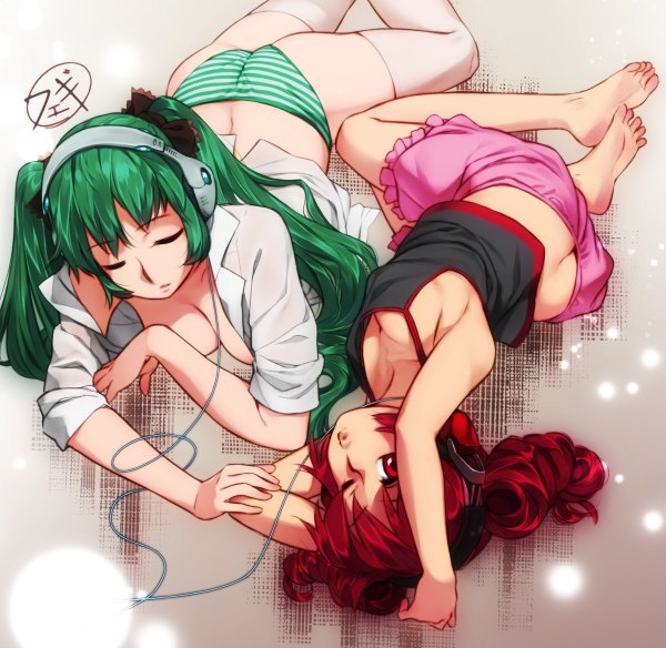 Anime picture 1200x1168 with vocaloid utau hatsune miku kasane teto feguimel long hair light erotic red eyes twintails multiple girls cleavage ass red hair lying eyes closed one eye closed green hair lips wink armpit (armpits)