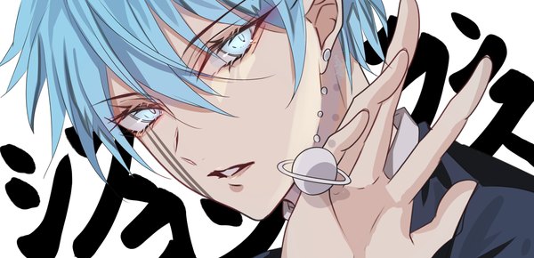Anime-Bild 4758x2300 mit mashle a-1 pictures lance crown rui chaba single looking at viewer fringe highres short hair blue eyes hair between eyes wide image blue hair absurdres face boy single earring