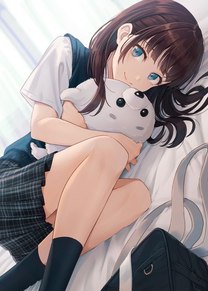 Anime picture 954x1334 with original hyuuga azuri single long hair tall image looking at viewer fringe blue eyes smile brown hair indoors lying pleated skirt short sleeves dutch angle crossed legs on side plaid skirt plaid girl