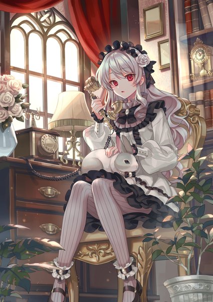 Anime-Bild 1417x2000 mit original zoff (daria) single long hair tall image looking at viewer fringe open mouth hair between eyes red eyes sitting holding signed payot silver hair full body bent knee (knees) indoors long sleeves hair flower