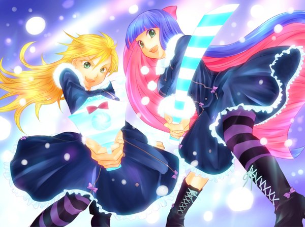 Anime picture 1339x1000 with panty & stocking with garterbelt anarchy stocking anarchy panty kaine hekiya (artist) long hair blonde hair multiple girls green eyes purple hair multicolored hair colored inner hair girl thighhighs weapon 2 girls sword boots striped thighhighs