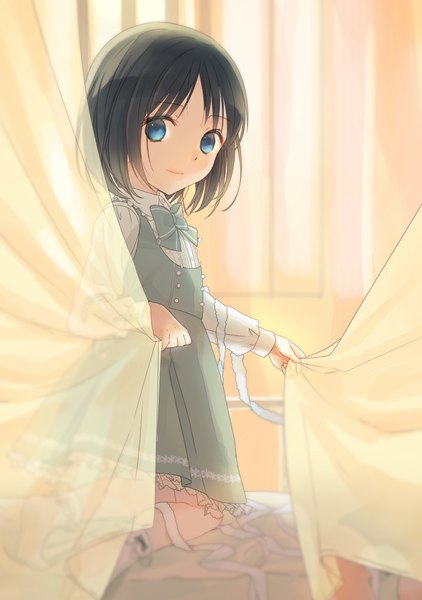 Anime picture 822x1169 with subete ga f ni naru a-1 pictures magata shiki chiho-min single tall image looking at viewer fringe short hair blue eyes black hair smile holding bent knee (knees) indoors looking back barefoot no shoes kneeling girl