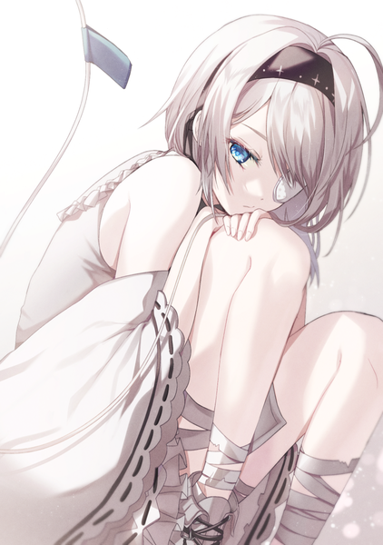 Anime picture 844x1200 with black survival sissela (black survival) dabi (dabibubi) single tall image looking at viewer short hair blue eyes simple background white background silver hair ahoge leg hug girl hairband bandage (bandages) eyepatch