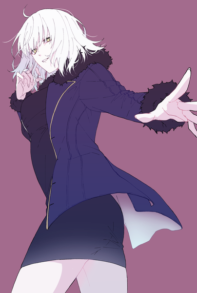 Anime picture 1011x1500 with fate (series) fate/grand order jeanne d'arc (fate) (all) jeanne d'arc alter (fate) fuka (hk nemo) single tall image looking at viewer short hair simple background yellow eyes white hair open jacket fur trim turning head purple background wicked dragon witch ver. shinjuku 1999 girl jacket fur