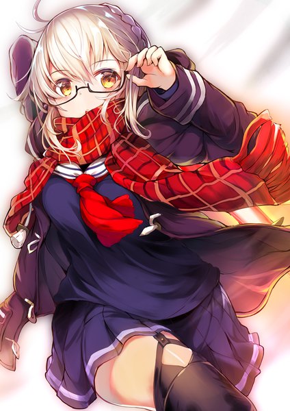 Anime picture 800x1131 with fate (series) fate/grand order artoria pendragon (all) mysterious heroine x (alter) (fate) mysterious heroine x alter (first ascension) (fate) umagenzin single tall image looking at viewer blush fringe short hair blonde hair hair between eyes white background yellow eyes ahoge braid (braids) parted lips pleated skirt