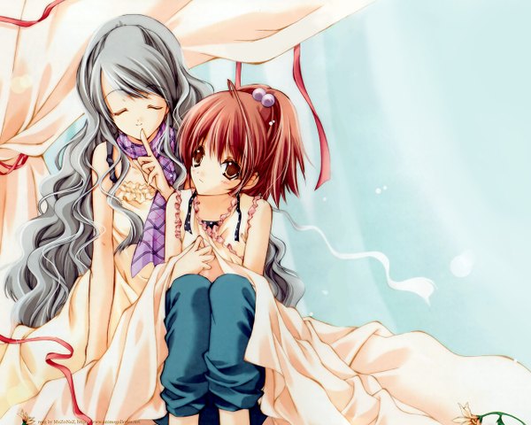Anime picture 1280x1024 with strawberry panic madhouse aoi nagisa hanazono shizuma long hair blush sitting multiple girls brown eyes ahoge red hair eyes closed light smile grey hair kneeling finger to mouth girl dress hair ornament flower (flowers)