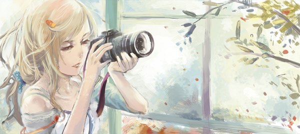 Anime picture 1131x507 with original ooi choon liang single long hair blonde hair wide image girl plant (plants) leaf (leaves) camera