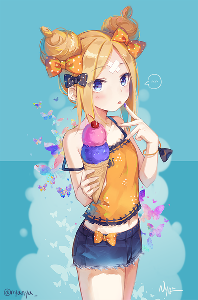 Anime picture 662x1000 with fate (series) fate/grand order abigail williams (fate) nyanya single tall image looking at viewer blush short hair blue eyes simple background blonde hair standing holding signed midriff hair bun (hair buns) twitter username blue background strap slip