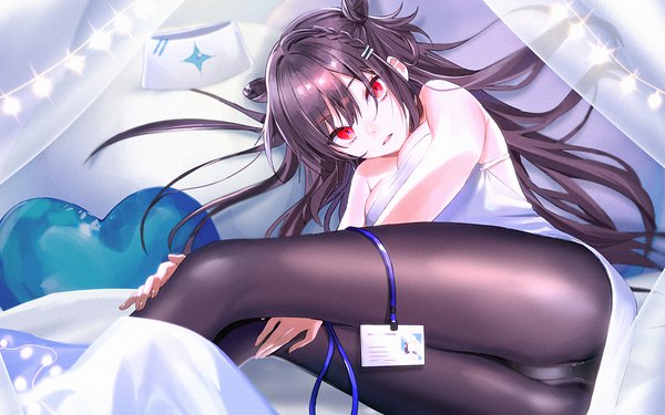 Anime picture 1920x1202 with original sinomi single long hair looking at viewer fringe highres breasts open mouth light erotic black hair hair between eyes red eyes large breasts bare shoulders cleavage ass indoors lying braid (braids)