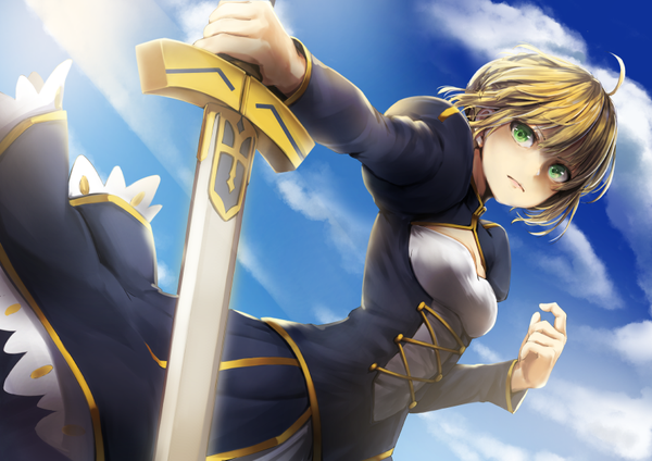Anime picture 868x614 with fate (series) fate/stay night artoria pendragon (all) saber funyariko single looking at viewer fringe short hair blonde hair holding green eyes sky cloud (clouds) ahoge long sleeves wind from below puffy sleeves outstretched arm