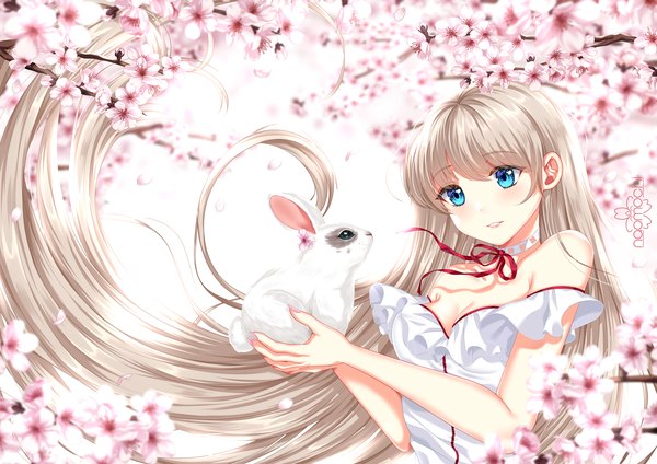 Anime-Bild 4092x2893 mit original naomochi single blush fringe highres breasts blue eyes simple background white background bare shoulders holding signed absurdres cleavage blunt bangs very long hair parted lips grey hair floating hair