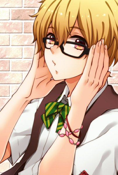 Anime picture 541x800 with free! kyoto animation hazuki nagisa rio (rio 01) single tall image looking at viewer fringe short hair blonde hair pink hair hands on face boy uniform school uniform glasses bracelet