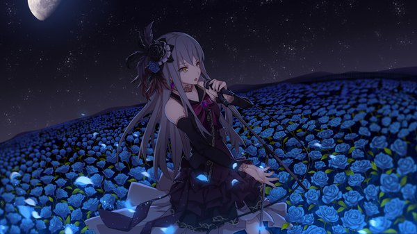 Anime-Bild 1500x843 mit bang dream! minato yukina zhixiang zhi single long hair wide image brown eyes looking away sky hair flower grey hair night night sky outstretched arm horizon singing girl dress hair ornament flower (flowers)