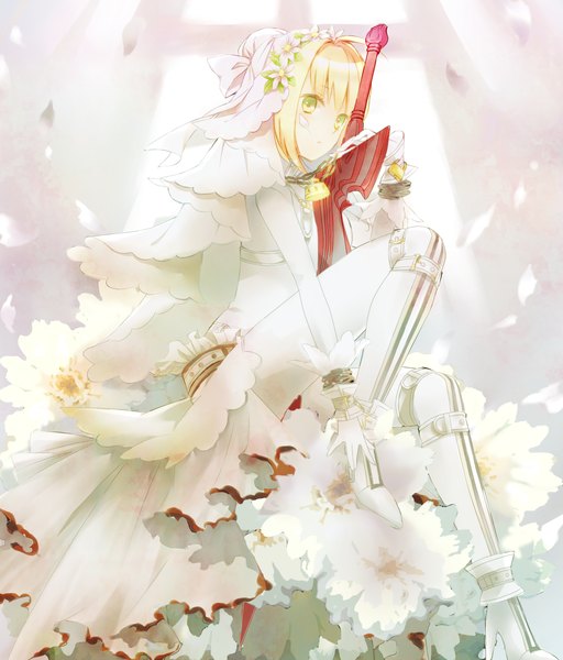 Anime picture 1270x1490 with fate (series) fate/zero fate/extra type-moon artoria pendragon (all) saber nero claudius (fate) (all) nero claudius (bride) (fate) fukuda935 single tall image looking at viewer blonde hair green eyes hair flower sunlight girl hair ornament flower (flowers) bow