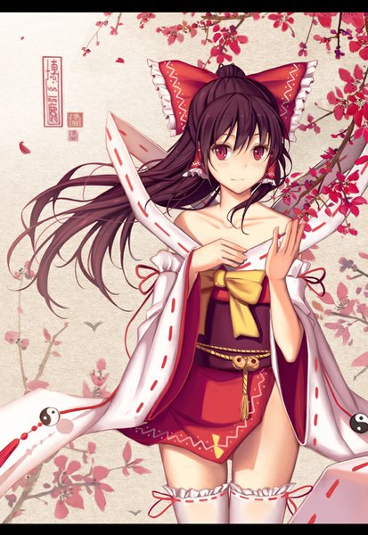 Anime picture 620x900 with touhou hakurei reimu soulkiller (brz) single long hair tall image looking at viewer light erotic black hair red eyes ponytail light smile wind adapted costume yin yang girl thighhighs bow hair bow detached sleeves