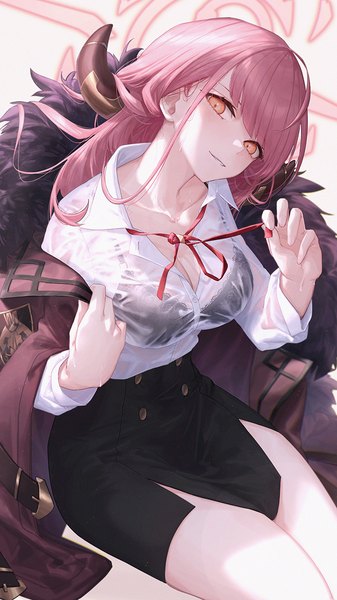 Anime-Bild 720x1280 mit blue archive aru (blue archive) whitem (whiteemperor2020) single long hair tall image looking at viewer fringe light erotic simple background smile sitting pink hair blunt bangs parted lips head tilt horn (horns) orange eyes fur trim wet clothes
