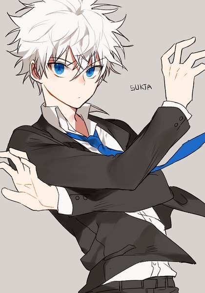 Anime picture 700x1000 with hunter x hunter killua zaoldyeck sorolp single tall image looking at viewer fringe short hair blue eyes simple background hair between eyes signed upper body white hair grey background crossed arms formal boy necktie