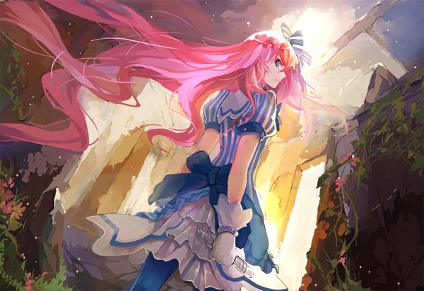 Anime picture 1000x687 with project diva project diva 2nd vocaloid megurine luka zhuxiao517 single long hair looking at viewer fringe standing pink hair very long hair looking back aqua eyes wind from behind alternate costume fraulein (module) girl gloves