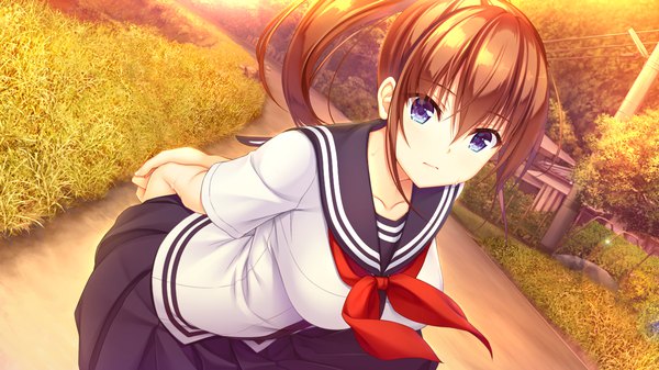 Anime-Bild 1280x720 mit natural vacation hibiki works sarashina yuzuki asami asami single long hair fringe blue eyes hair between eyes brown hair wide image looking away game cg outdoors ponytail leaning leaning forward hands behind back girl uniform