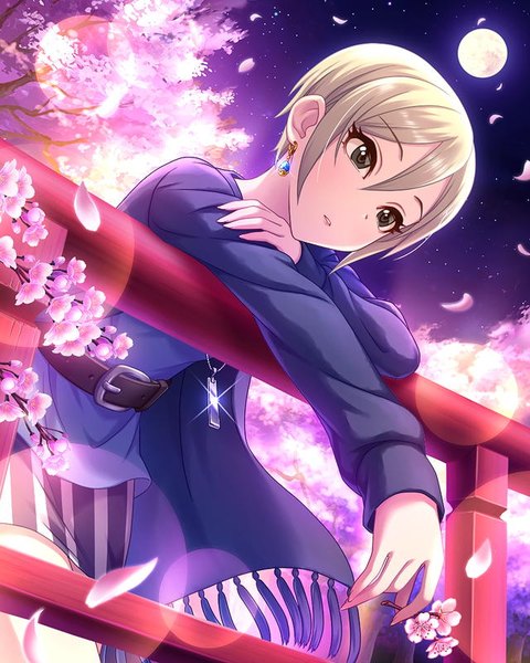 Anime picture 640x800 with idolmaster idolmaster cinderella girls shiomi shuuko single tall image blush fringe short hair blonde hair hair between eyes standing holding outdoors parted lips head tilt wind black eyes night official art sparkle