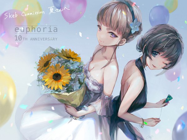 Anime picture 900x675 with euphoria (clockup) manaka nemu hokari kanae baicha oqqa looking at viewer fringe short hair breasts open mouth blue eyes black hair smile brown hair standing purple eyes bare shoulders multiple girls holding signed payot