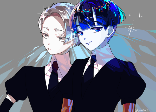 Anime picture 1000x720 with houseki no kuni phosphophyllite phosphophyllite (ll) cairngorm (houseki no kuni) hanasaki coa short hair blue eyes simple background smile signed blue hair silver hair upper body grey background sparkle puffy sleeves twitter username eyebrows silver eyes shiny