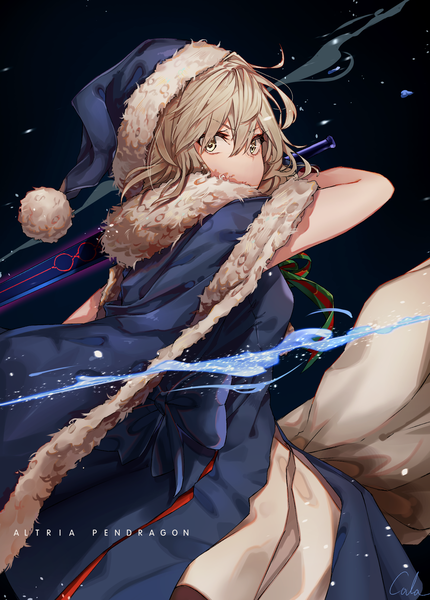 Anime picture 1585x2212 with fate (series) fate/grand order artoria pendragon (all) santa alter black cola single tall image fringe short hair hair between eyes brown hair brown eyes signed fur trim character names black background fighting stance girl weapon hat