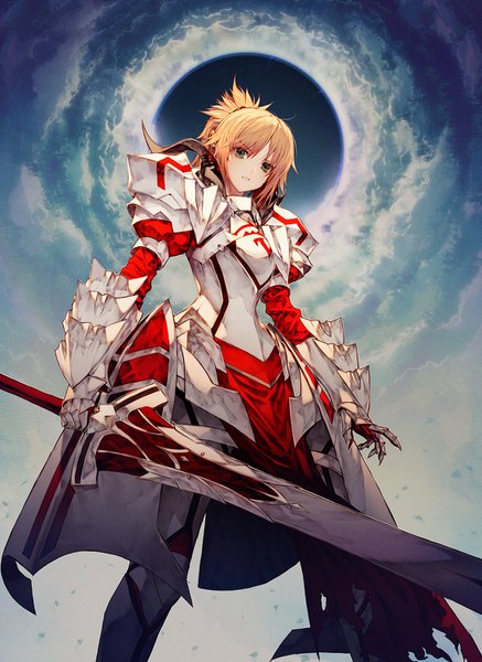 Anime picture 1094x1500 with fate (series) fate/apocrypha mordred (fate) wanke single tall image fringe short hair blonde hair standing holding green eyes sky cloud (clouds) ponytail from below looking down serious girl weapon