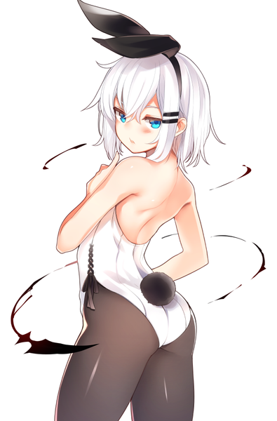 Anime picture 658x1000 with original ringo-chan (otokuyou) otokuyou single tall image looking at viewer fringe short hair blue eyes light erotic simple background hair between eyes white background bare shoulders animal ears ass white hair tail animal tail looking back