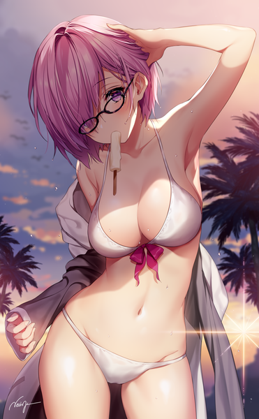 イラスト 800x1292 と Fateシリーズ fate/grand order マシュ・キリエライト 常夏の水着 necomi (gussan) ソロ 長身像 カメラ目線 赤面 前髪 短い髪 おっぱい light erotic 大きな乳房 立つ 肩出し holding signed ピンク髪 空