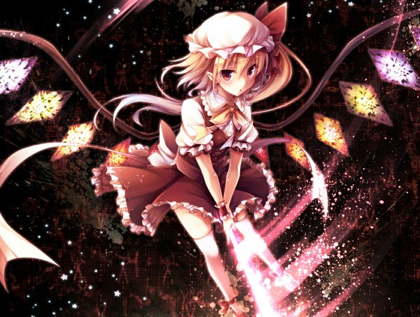 Anime picture 1125x850 with touhou flandre scarlet toosaka asagi single long hair blonde hair red eyes full body one side up girl thighhighs dress bow weapon white thighhighs wings bonnet laevatein (touhou)