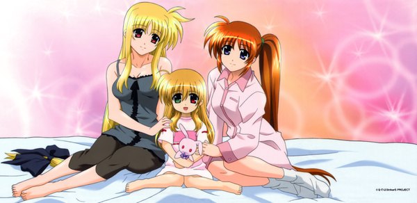 Anime picture 4100x2000 with mahou shoujo lyrical nanoha strikers fate testarossa takamachi nanoha takamachi vivio highres wide image heterochromia