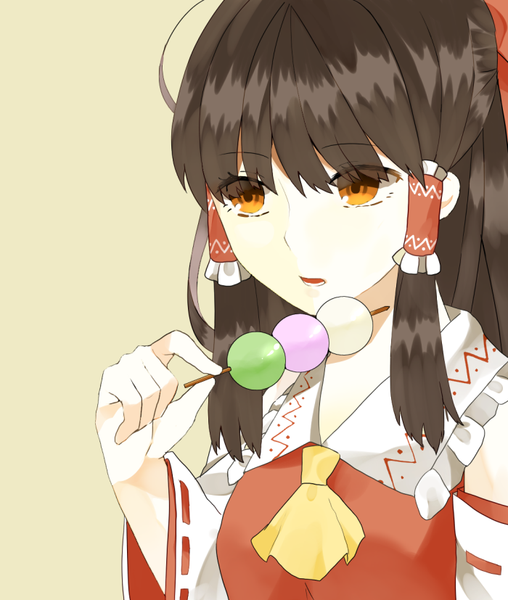 Anime picture 700x827 with touhou hakurei reimu pirokonia long hair tall image blush fringe open mouth black hair simple background looking away traditional clothes wide sleeves orange eyes eating girl hair ornament bow hair bow wagashi