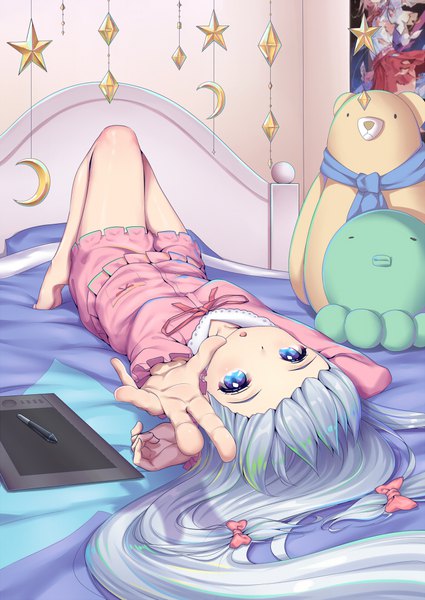 Anime picture 700x989 with eromanga sensei a-1 pictures izumi sagiri kr (sapphire) single long hair tall image looking at viewer blue eyes bent knee (knees) lying barefoot bare legs :o on back arm behind head outstretched hand girl bow hair bow
