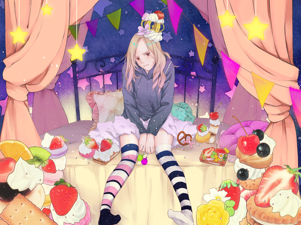 Anime picture 1600x1200 with original saki (little crown) single long hair blonde hair brown eyes sparkle mouth hold different thighhighs girl thighhighs skirt food sweets pillow star (symbol) bed curtains striped thighhighs crown