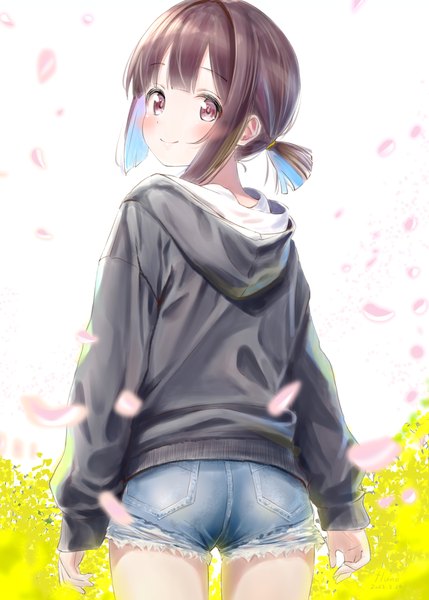 Anime picture 2000x2794 with onii-chan wa oshimai! studio bind hozuki momiji fluno single tall image blush highres short hair smile brown hair standing purple eyes payot looking back multicolored hair from behind low ponytail colored inner hair girl