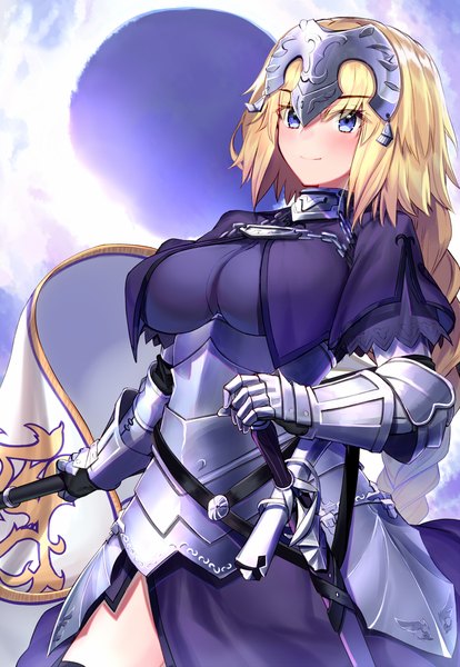 Anime picture 966x1400 with fate (series) fate/apocrypha jeanne d'arc (fate) (all) jeanne d'arc (fate) ninoude (ninoude44) single long hair tall image blush fringe breasts blue eyes blonde hair smile hair between eyes large breasts standing holding sky cloud (clouds)