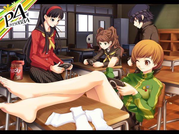 Anime picture 1024x768 with persona 4 persona kujikawa rise satonaka chie amagi yukiko shirogane naoto kuma (persona 4) yuuki (ambivalent-e) short hair one eye closed barefoot wink soles classroom playing games tomboy socks sweets pocky psp