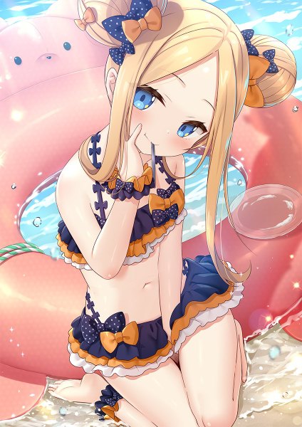 Anime-Bild 848x1200 mit fate (series) fate/grand order abigail williams (fate) yano mitsuki single long hair tall image looking at viewer blush fringe blue eyes light erotic blonde hair smile sitting payot outdoors head tilt barefoot from above