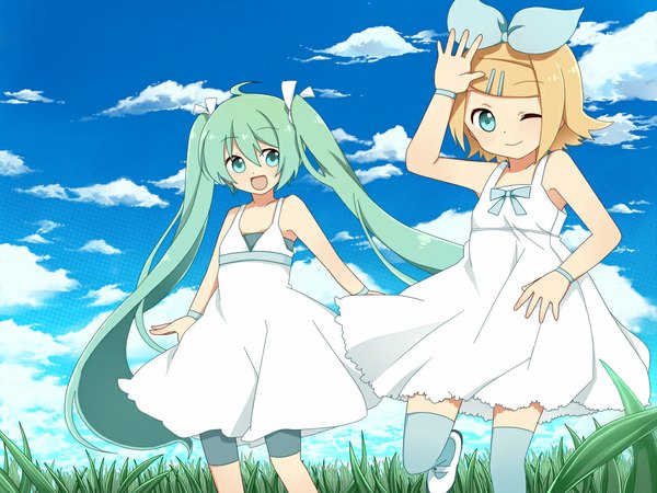 Anime picture 1024x768 with vocaloid hatsune miku kagamine rin looking at viewer fringe short hair open mouth blonde hair smile hair between eyes standing bare shoulders multiple girls payot sky cloud (clouds) ahoge outdoors very long hair :d