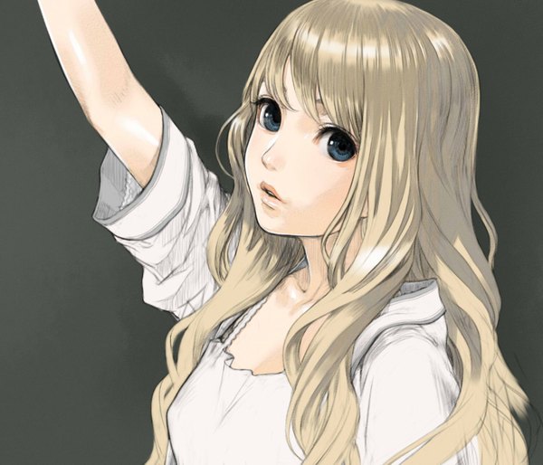 Anime picture 1487x1275 with original sano toshihide single long hair looking at viewer fringe blue eyes simple background blonde hair parted lips arm up lips grey background girl