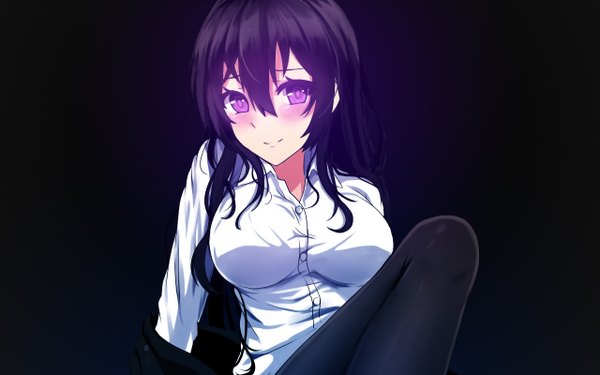 Anime picture 2560x1600 with original miyaura sanshio assassinwarrior beifeng han single long hair looking at viewer fringe highres breasts light erotic black hair simple background smile hair between eyes large breasts purple eyes payot bent knee (knees) glowing