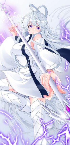 Anime picture 2041x4210 with douluo continent gu yuena bai lingyuan single long hair tall image looking at viewer blush fringe highres standing purple eyes bare shoulders holding signed silver hair ahoge bent knee (knees) nail polish fingernails