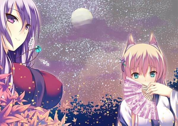 Anime picture 1000x705 with original iroha (unyun) long hair blue eyes blonde hair purple eyes multiple girls purple hair fox ears fox girl girl 2 girls pendant leaf (leaves) moon fan