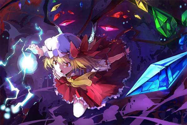 Anime picture 1000x671 with touhou flandre scarlet zhuxiao517 single short hair open mouth blonde hair red eyes magic looking down flying girl thighhighs white thighhighs wings bonnet crystal