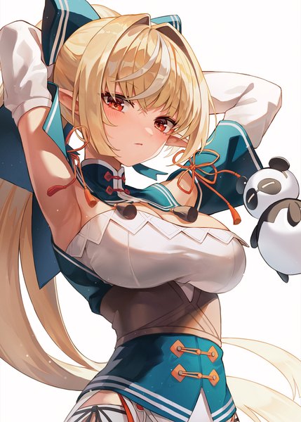 Anime-Bild 2000x2800 mit virtual youtuber hololive shiranui flare shiranui flare (old design) kintsuba (shiranui flare) myung yi single long hair tall image highres simple background blonde hair red eyes white background cleavage upper body ponytail multicolored hair pointy ears two-tone hair