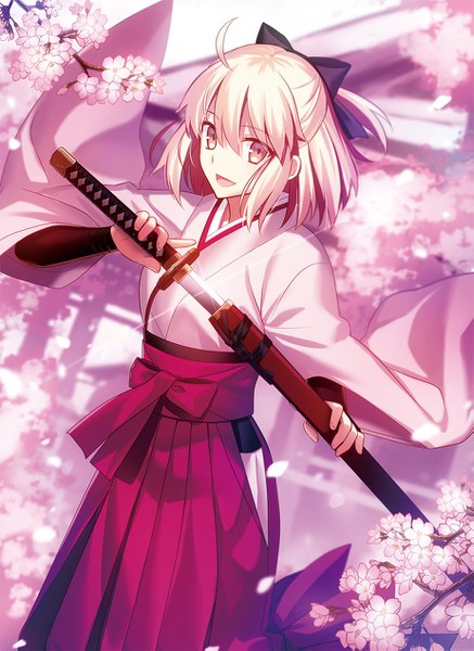 Anime picture 923x1267 with fate (series) koha-ace okita souji (fate) (all) okita souji (koha-ace) fuyuki (neigedhiver) single tall image looking at viewer fringe short hair open mouth blonde hair smile hair between eyes yellow eyes ahoge outdoors long sleeves traditional clothes :d