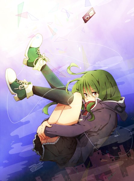 Anime picture 1000x1348 with kagerou project shaft (studio) pixiv ipod kido tsubomi kido (kagerou project) single long hair tall image looking at viewer red eyes green hair falling girl skirt socks black socks sweater hoodie wire (wires)