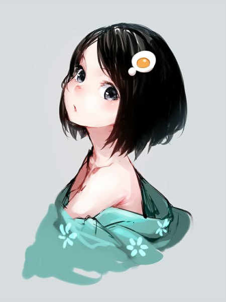 Anime picture 840x1120 with bakemonogatari shaft (studio) monogatari (series) araragi tsukihi junwool single tall image looking at viewer short hair open mouth black hair simple background bare shoulders traditional clothes head tilt japanese clothes grey background grey eyes floral print portrait